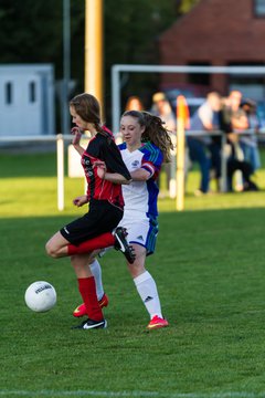 Bild 290 - B-Juniorinnen SG Wilstermarsch - SV Henstedt Ulzburg : Ergebnis: 5:1